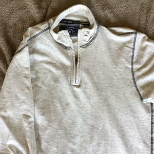 Light pullover shirt
